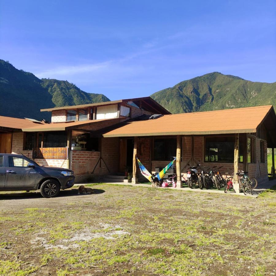 El Castillo Del Lobo Pululahua Bed and Breakfast Quito Esterno foto